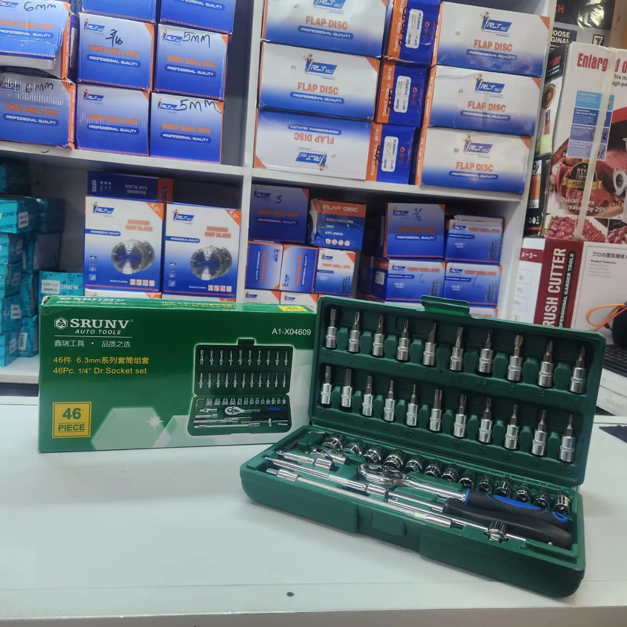 46pcs ¼ Dr Socket wrench 