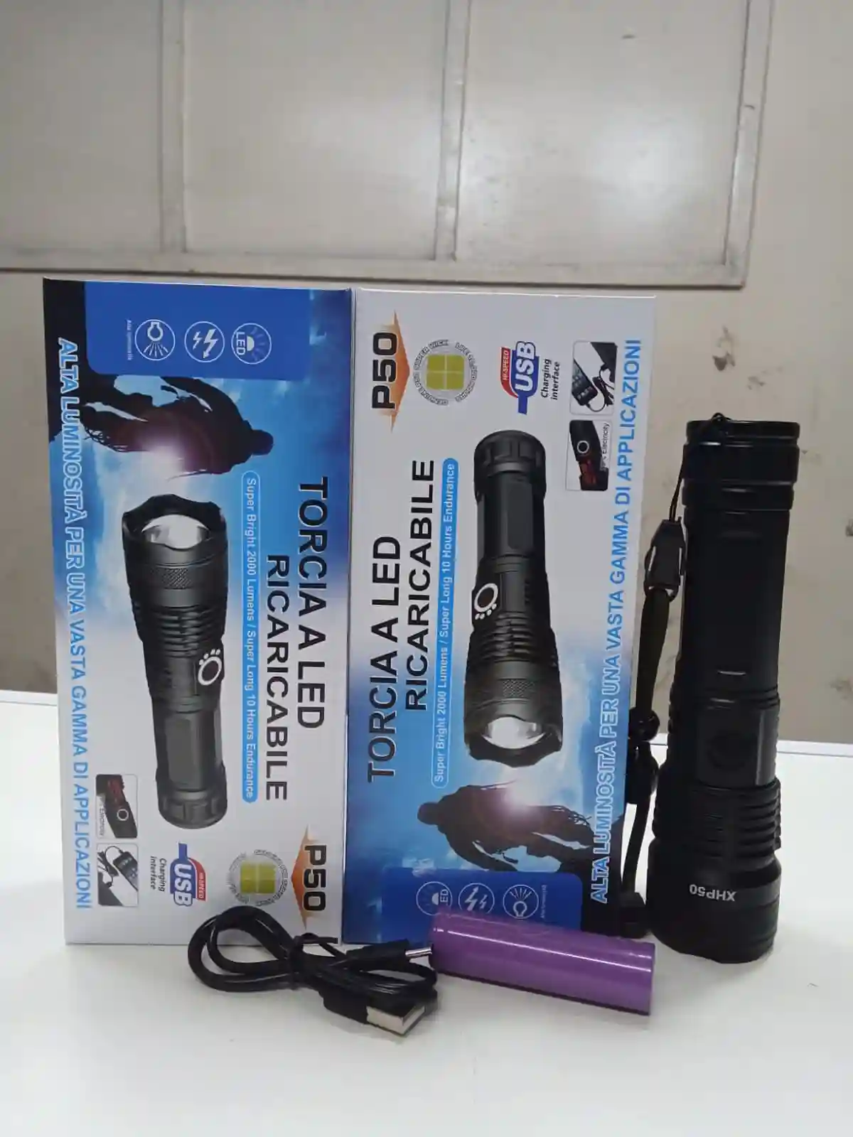 P50 LED Flashlight Torch Zooming tactical spotlight  - Image 2